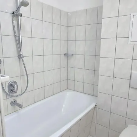 Apartament 2 Raumwohnung Im Seepark Mit Balkon *
